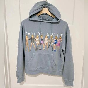 Taylor Swift 1989 Taylor's VersionEras Blue Hoodie‎ ~ Size Small